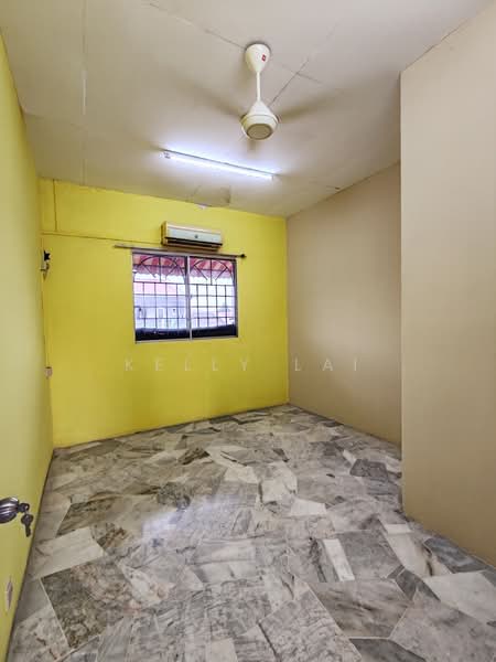 1.5-storey Terraced House for Sale in Kepong Baru (Kepong) - Kelly Lai - Interior - PropertyGuru.com.my