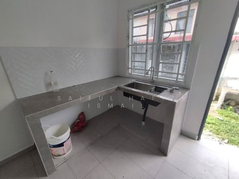 Rumah Teres 2 Tingkat untuk Dijual di Rawang (Selangor) - Saiful Hafiz Ismail - Kitchen - PropertyGuru.com.my