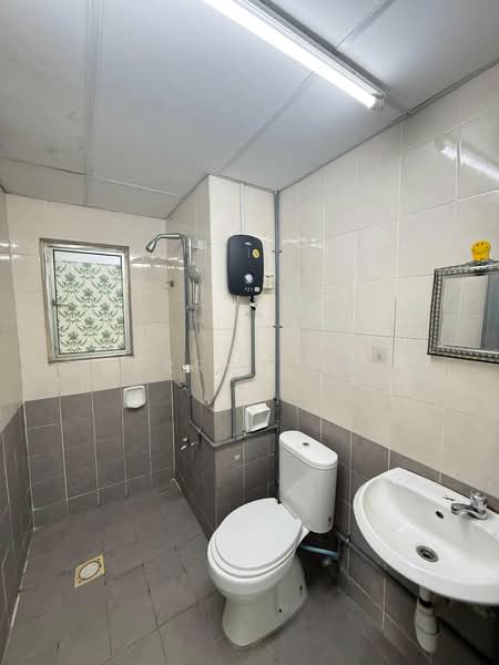 Condominium for Rent at Selayang Point - Perry Chai - Bathroom - PropertyGuru.com.my