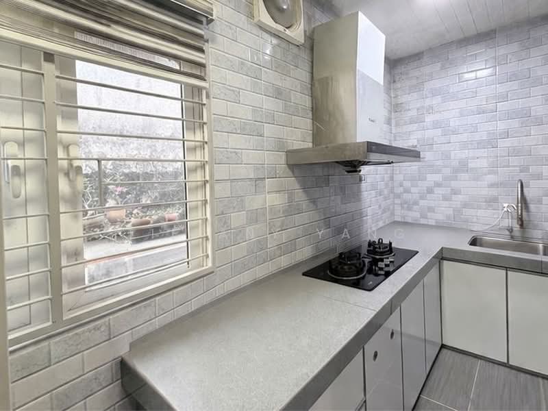 2-storey Terraced House for Sale in Rawang Perdana 1 (Rawang) - Tiffany Yang - Kitchen - PropertyGuru.com.my