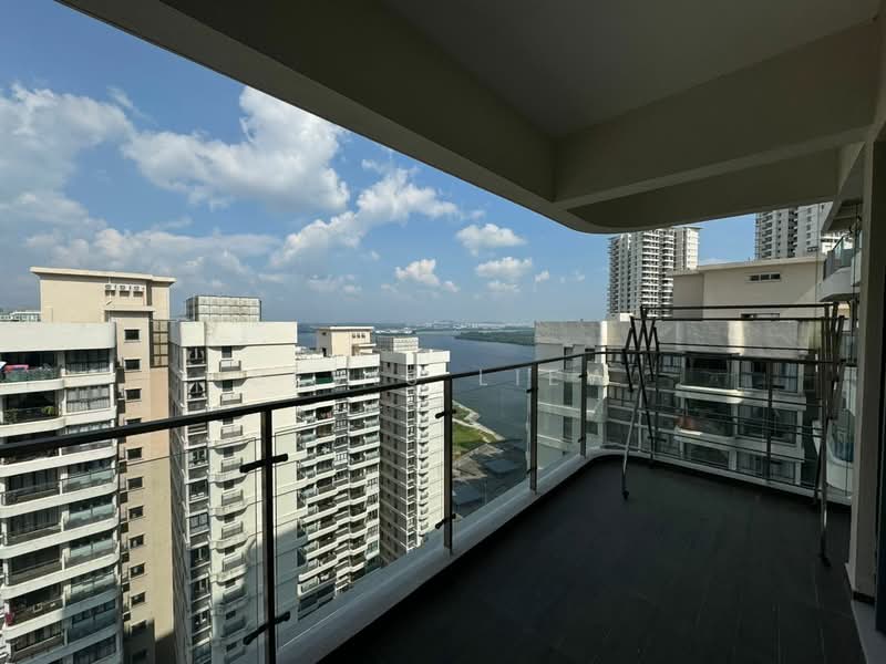 Condominium for Sale at Bay Point @ Country Garden Danga Bay - Bevis Liew - Balcony - PropertyGuru.com.my