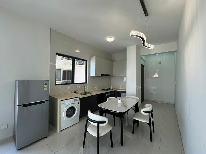 Condominium for Sale at Bay Point @ Country Garden Danga Bay - Bevis Liew - Kitchen - PropertyGuru.com.my