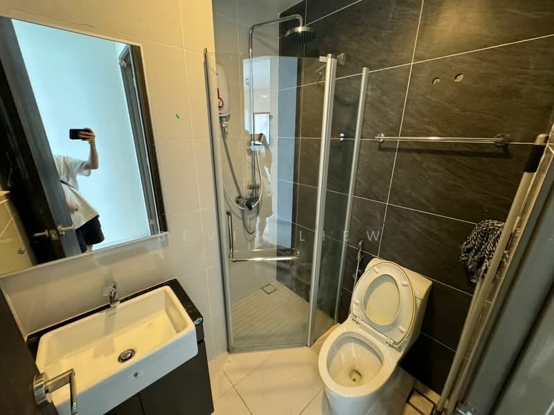 Condominium for Sale at Bay Point @ Country Garden Danga Bay - Bevis Liew - Bathroom - PropertyGuru.com.my