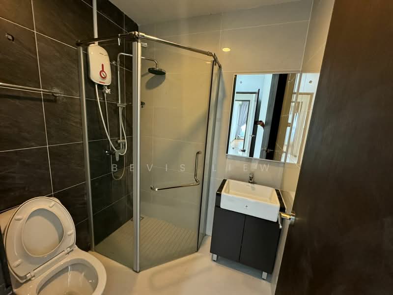 Condominium for Sale at Bay Point @ Country Garden Danga Bay - Bevis Liew - Bathroom - PropertyGuru.com.my