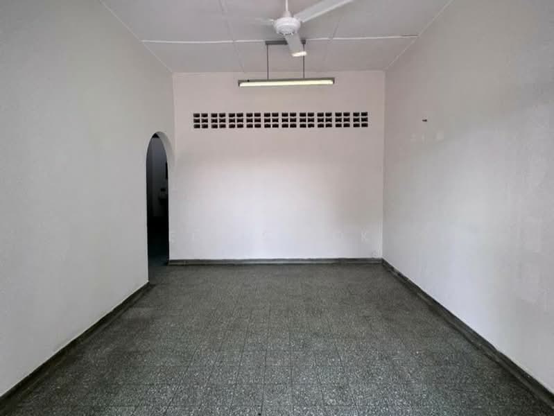 1-storey Terraced House for Sale in Taman Ehsan (Kepong) - Elvis Kok - Interior - PropertyGuru.com.my