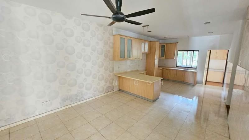 Semi-Detached House for Sale in Bandar Bukit Puchong 2 (Puchong) - Evan Goh - Kitchen - PropertyGuru.com.my