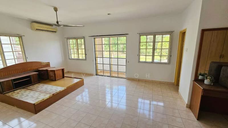 Semi-Detached House for Sale in Bandar Bukit Puchong 2 (Puchong) - Evan Goh - Bedroom - PropertyGuru.com.my
