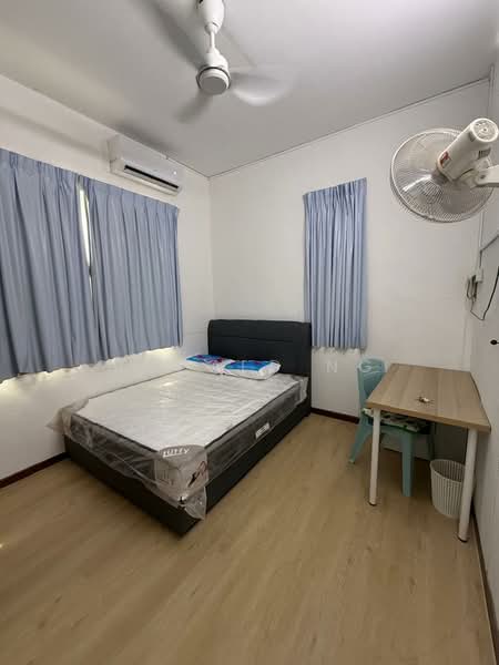 Pangsapuri untuk Dijual di Pangsapuri Delima - Ronald Ng - Bedroom - PropertyGuru.com.my