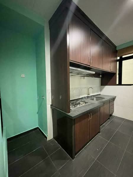 Kondominium untuk Dijual di Scotland Villa - Jeff Ooi - Kitchen - PropertyGuru.com.my