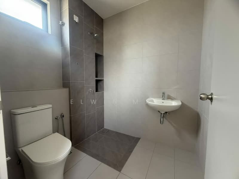 2-storey Terraced House for Sale in Bandar Gamuda Gardens (Rawang) - Elwin Mah - PropertyGuru.com.my