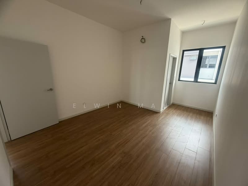 2-storey Terraced House for Sale in Bandar Gamuda Gardens (Rawang) - Elwin Mah - PropertyGuru.com.my