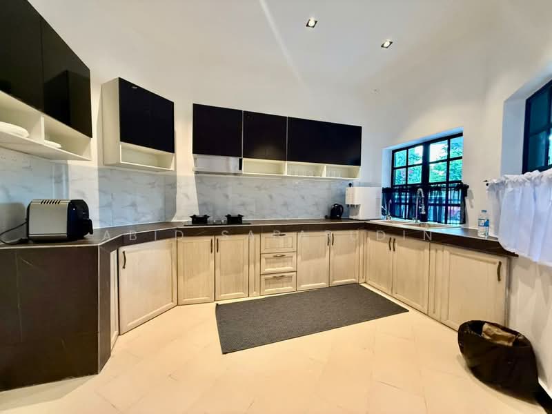 Bungalow for Rent in Titiwangsa (Kuala Lumpur) - Abid Sabarudin - Kitchen - PropertyGuru.com.my