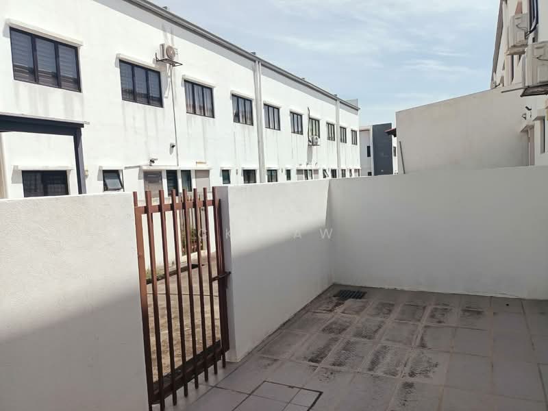 2-storey Terraced House for Sale in Setia Ecohill (Semenyih) - CK Law - Exterior - PropertyGuru.com.my