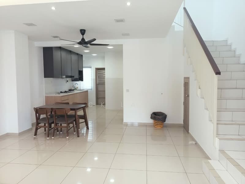 2-storey Terraced House for Sale in Setia Ecohill (Semenyih) - CK Law - Kitchen - PropertyGuru.com.my