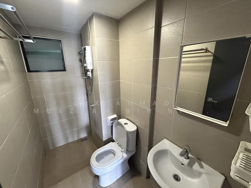 Service Residence for Rent at Emira Residence - Nik Ahmad Muazzam Bin Nik Mazlan - Bathroom - PropertyGuru.com.my
