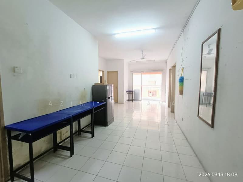 Townhouse for Sale in Tanjung Malim (Perak) - Azimi Muhamad - Living Room - PropertyGuru.com.my