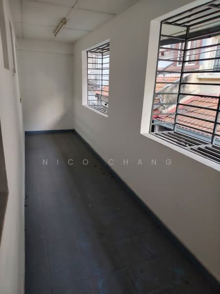 Rumah Teres 2 Tingkat untuk Disewa di Taman Usahawan (Kepong) - Nico Chang - Corridor - PropertyGuru.com.my