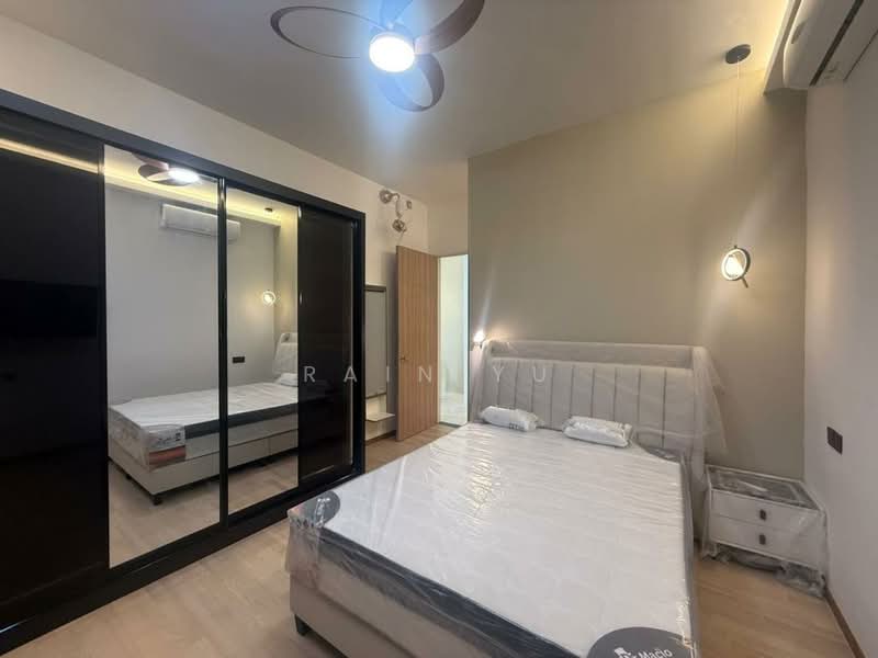 Condominium for Sale at QuayWest Residence - Rain Yu - Bedroom - PropertyGuru.com.my