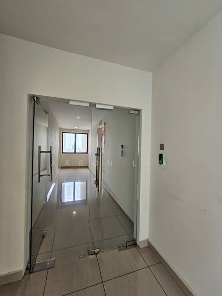 Servis Apartment untuk Dijual di The Park Sky Residence - Aaron Lam - Corridor - PropertyGuru.com.my