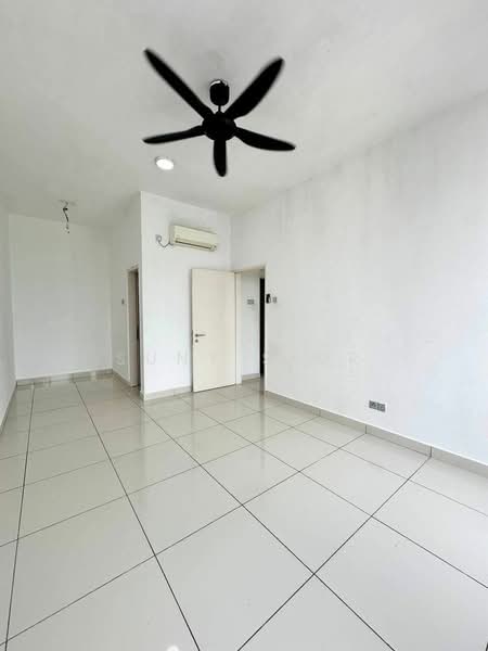 Service Residence for Sale at Sky Habitat - Suny Sior - Interior - PropertyGuru.com.my