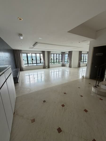 Condominium for Sale at 202 DC (Desa Cahaya) - Sue Tey - Living Room - PropertyGuru.com.my