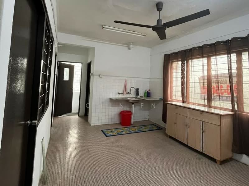 Flat for Sale at Taman Anika - CHIN FN - Kitchen - PropertyGuru.com.my