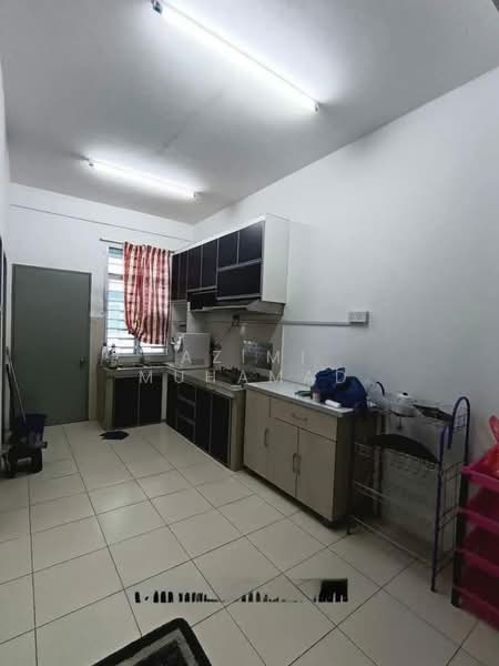 Rumah Teres 2 Tingkat untuk Dijual di Ipoh (Perak) - Azimi Muhamad - Kitchen - PropertyGuru.com.my