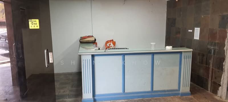 Kedai untuk Disewa di Ampang Jaya (Ampang) - Shane Khow - Entrance - PropertyGuru.com.my
