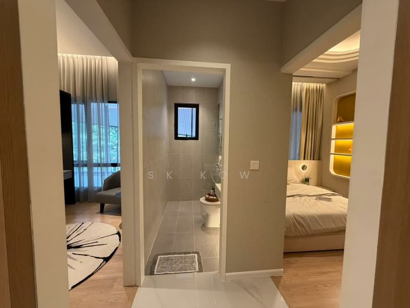 Service Residence for Sale at Damansara Laverra - SK Kow - Bathroom - PropertyGuru.com.my