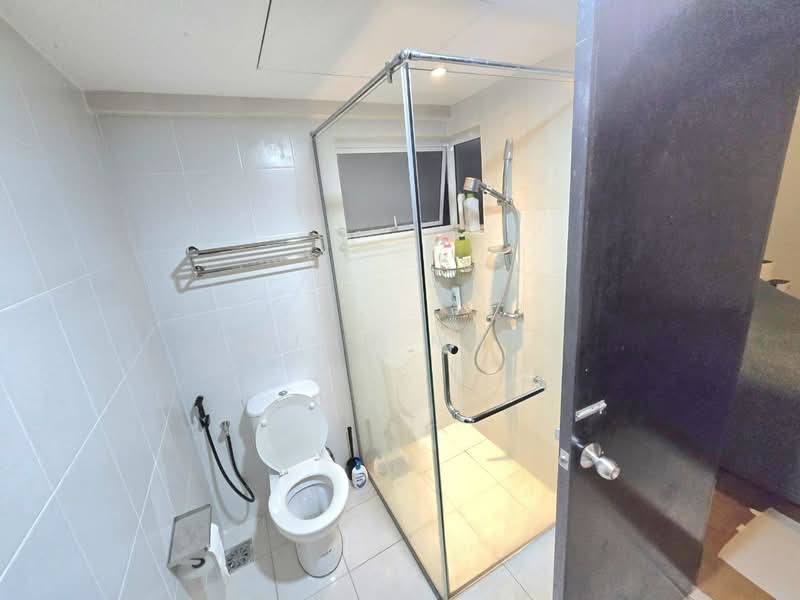 Condominium for Sale at Armanee Terrace II - Wind Mah - Bathroom - PropertyGuru.com.my