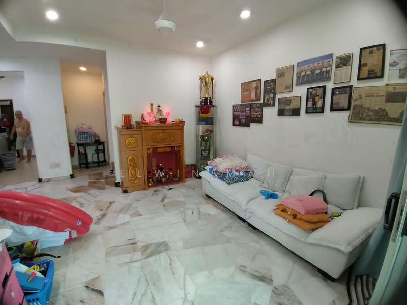 2-storey Terraced House for Sale in Taman Bukit Rawang Jaya (Rawang) - Elwin Mah - Living Room - PropertyGuru.com.my