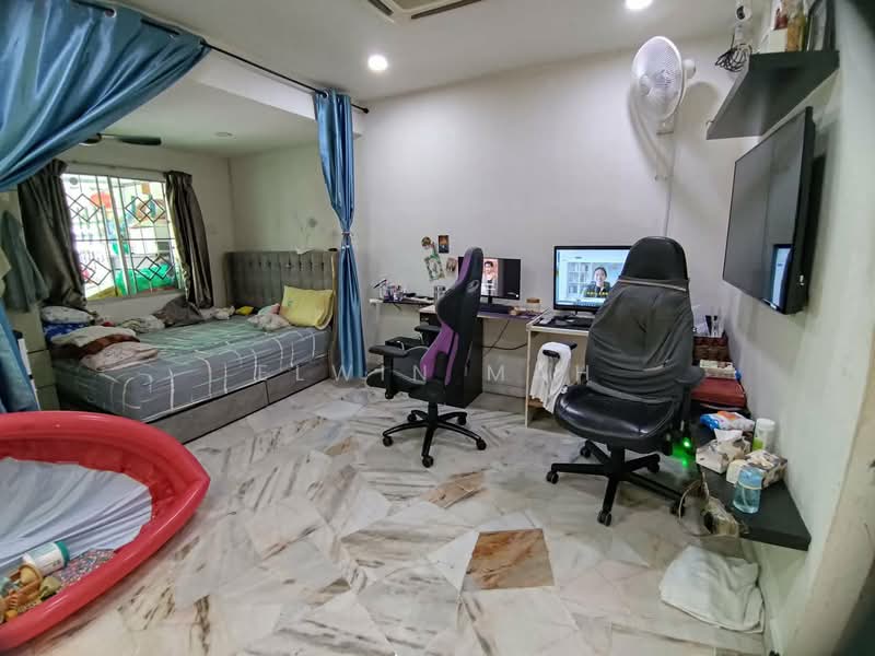 2-storey Terraced House for Sale in Taman Bukit Rawang Jaya (Rawang) - Elwin Mah - Bedroom - PropertyGuru.com.my