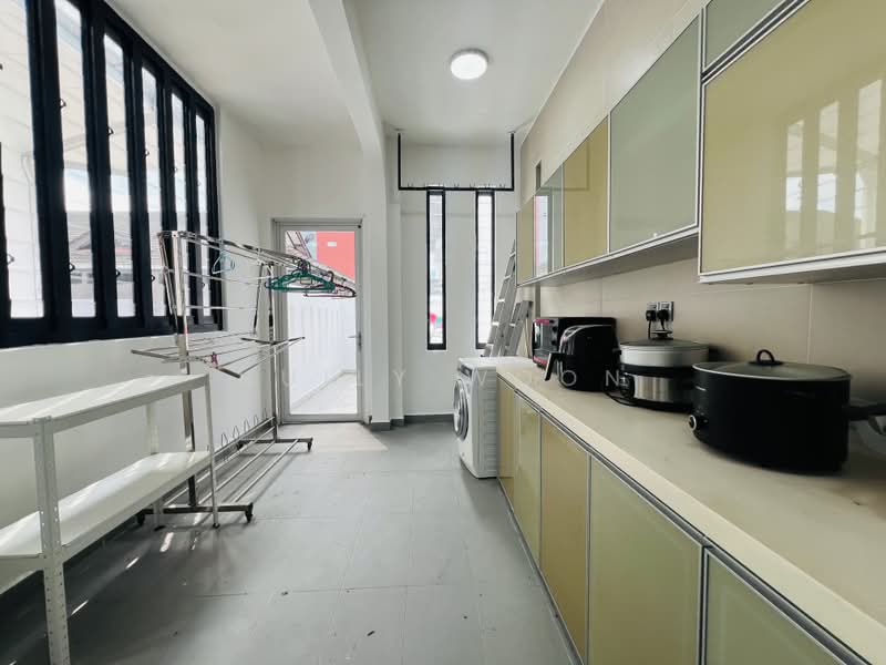Semi-Detached House for Rent in Taman Tasek (Johor Bahru) - Huily Woon - PropertyGuru.com.my