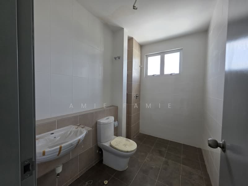 2-storey Terraced House for Sale in Kota Kemuning (Shah Alam) - Amie Famie - PropertyGuru.com.my