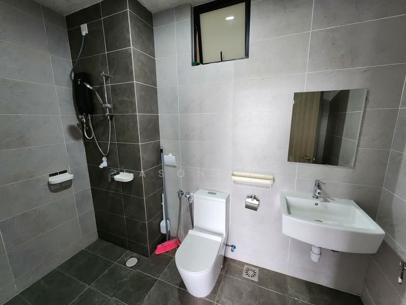 Service Residence for Rent at Twin Tower Residence - Jason Lim - Bathroom - PropertyGuru.com.my