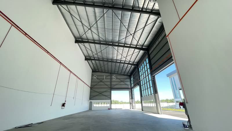Kilang untuk Disewa di Banting (Selangor) - Chris Lee - Exterior - PropertyGuru.com.my