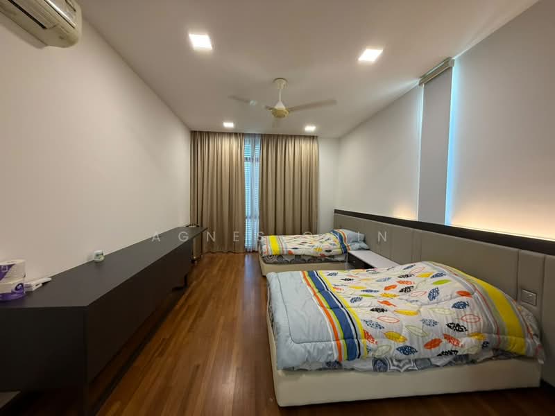 Bungalow for Rent in Senibong Cove (Masai) - Agnes Chin - Bedroom - PropertyGuru.com.my