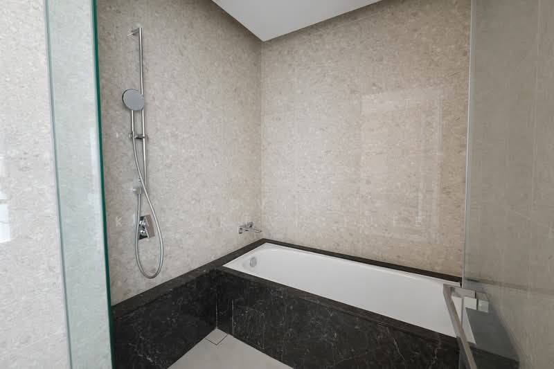 Service Residence for Sale at Regent Suites @ Pavilion Damansara Heights - Dovile Kazokeviciute - Bathroom - PropertyGuru.com.my