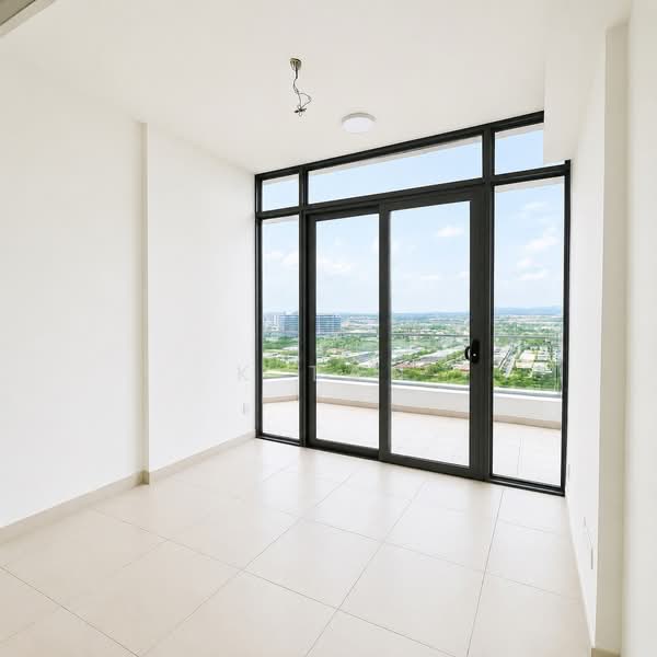 Service Residence for Sale at Aragreens - K Tan - Balcony - PropertyGuru.com.my