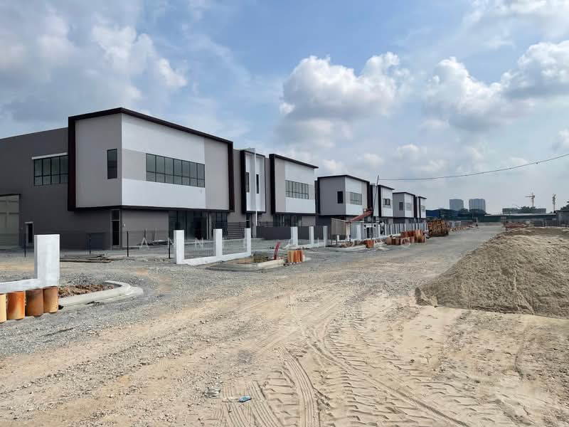 Semi-D Factory for Sale in Bandar Bukit Tinggi (Klang) - Annie Chong - Exterior - PropertyGuru.com.my