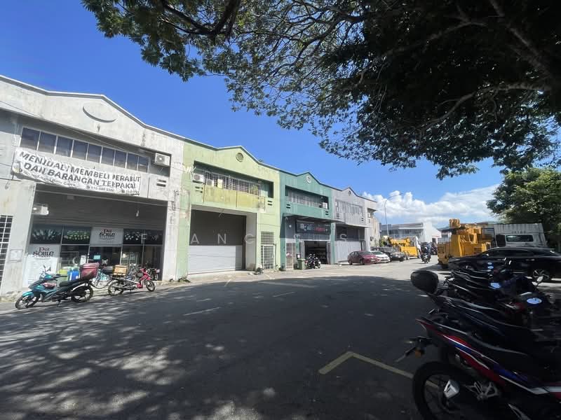 Kilang untuk Dijual di Taman Industri Bolton (Batu Caves) - Francis Soh - Exterior - PropertyGuru.com.my