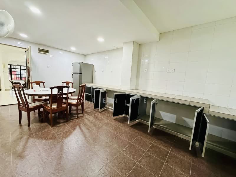 2-storey Terraced House for Rent in Taman Pelangi (Johor Bahru) - Karen Yeo - PropertyGuru.com.my