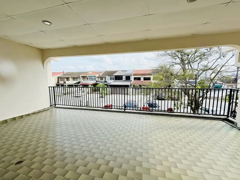 2-storey Terraced House for Rent in Taman Pelangi (Johor Bahru) - Karen Yeo - PropertyGuru.com.my