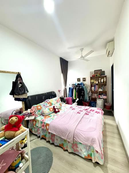 Condominium for Sale at The Holmes 2 - Mohd Aizat Saiful Bahri - Bedroom - PropertyGuru.com.my