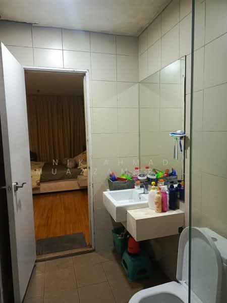 Service Residence for Rent at i-Suite @ i-City - Nik Ahmad Muazzam Bin Nik Mazlan - Bathroom - PropertyGuru.com.my