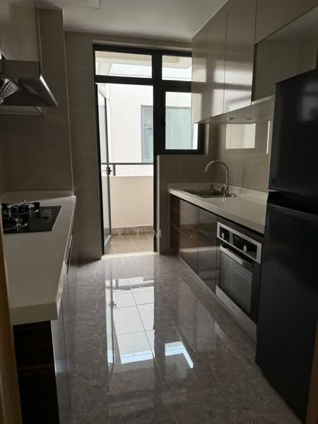 Kondominium untuk Disewa di R&F Princess Cove Phase 2-Seine Region - Kim . - Kitchen - PropertyGuru.com.my