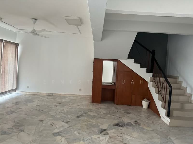 2-storey Terraced House for Sale in Bandar Sunway (Sunway) - Ernest Chuah - Living Room - PropertyGuru.com.my