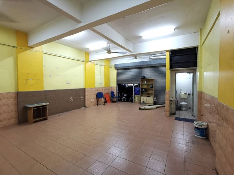 Shop for Sale in Taman Desa Mentari (Petaling Jaya) - Sean Chia - Interior - PropertyGuru.com.my