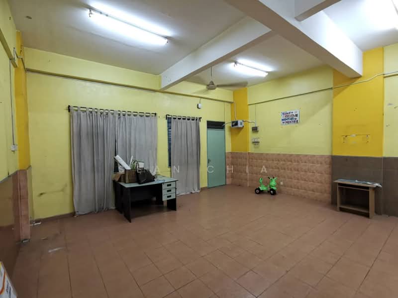 Shop for Sale in Taman Desa Mentari (Petaling Jaya) - Sean Chia - Interior - PropertyGuru.com.my