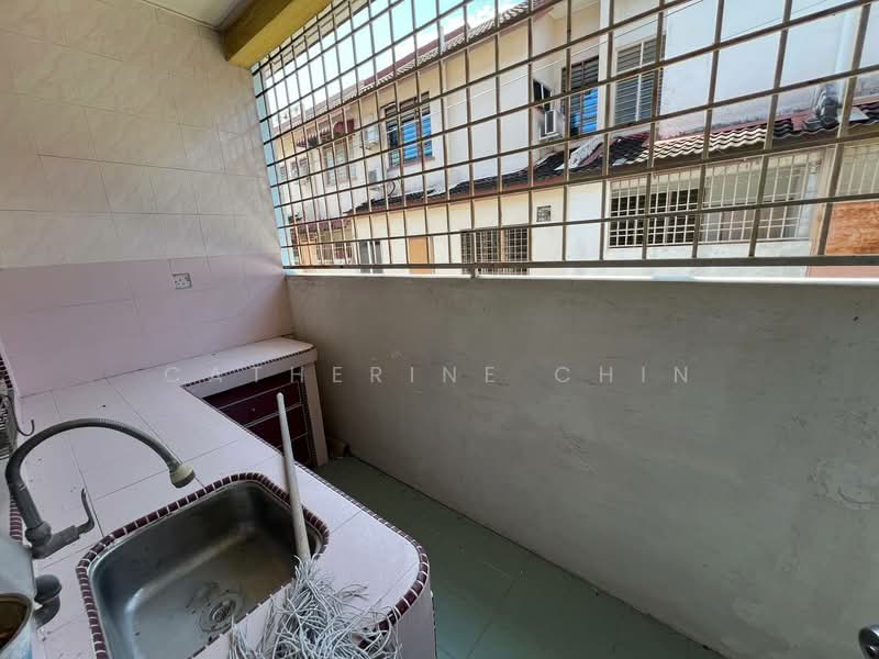 Rumah Teres 2.5 Tingkat untuk Dijual di Ipoh (Perak) - Catherine Chin - Balcony - PropertyGuru.com.my
